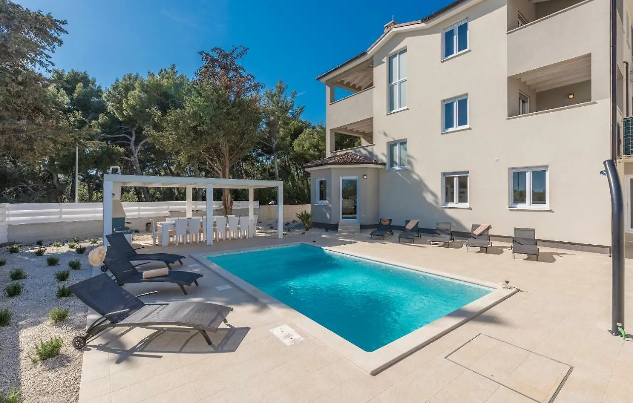 Villas Marisol Premantura