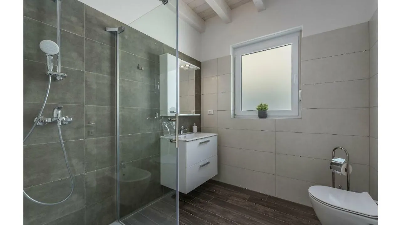 Villas Marisol Premantura 0*,  Croatia